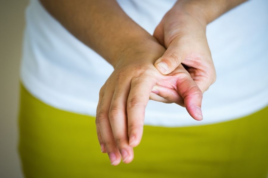 Erken Dönem Eklem Kireçlenmesi (Osteoartrit) Nedir? Belirtileri ve Tedavi Seçenekleri